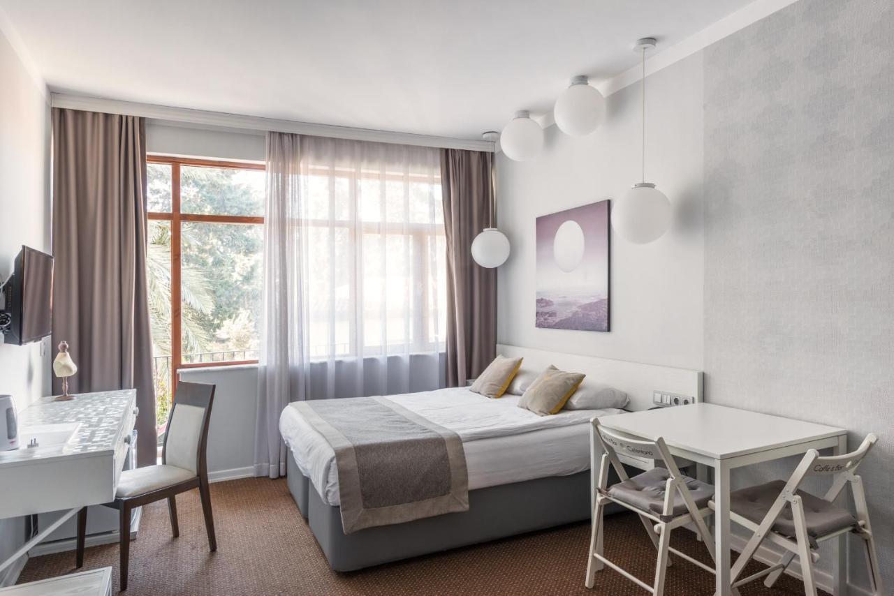 Delight Deluxe Hotel&spa 2* Antalya